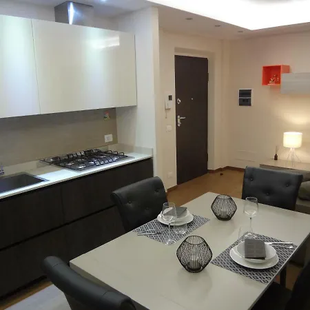 Apartment La E Bella