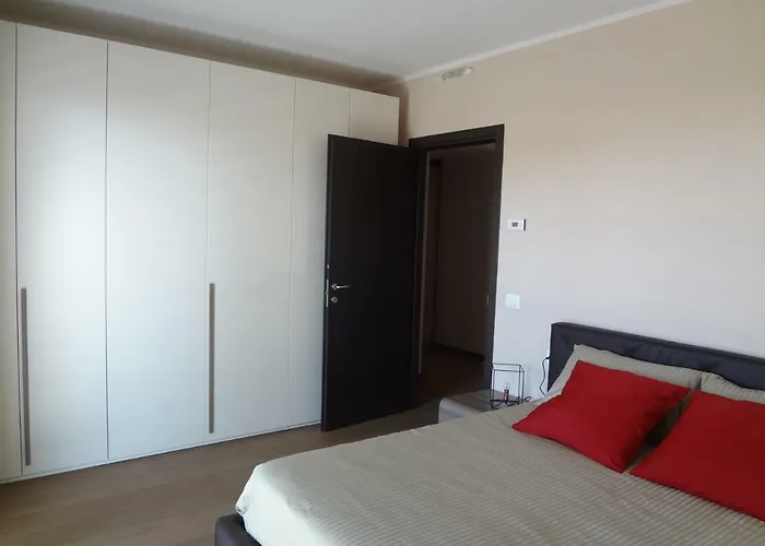 La E Bella アパート